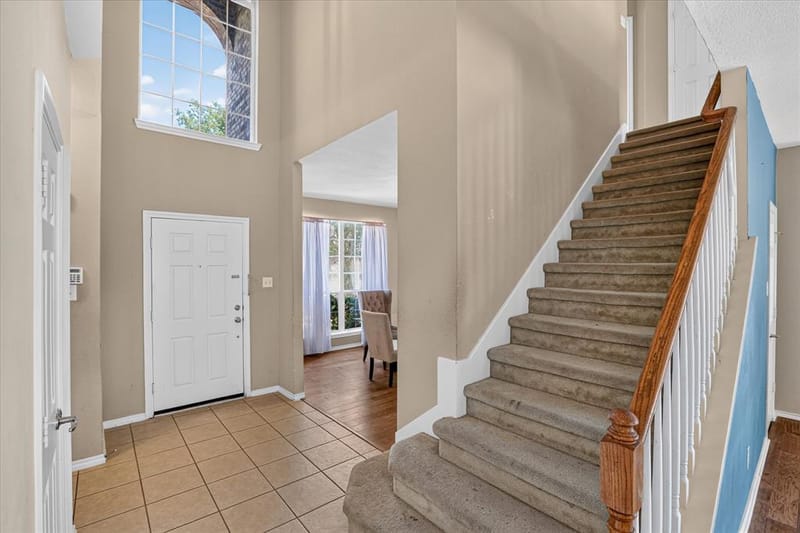 8646 Granville Drive, Dallas TX 75249 - Photo 4