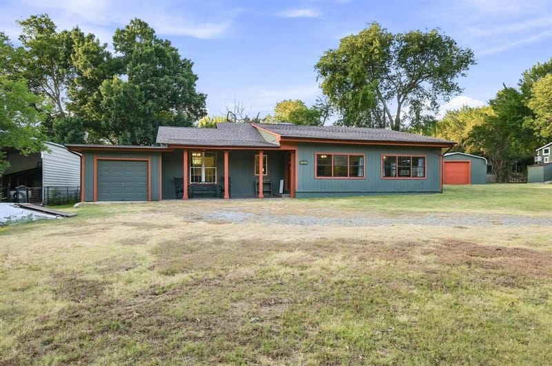 1027 Paradise Cove Road, Pottsboro TX 75076