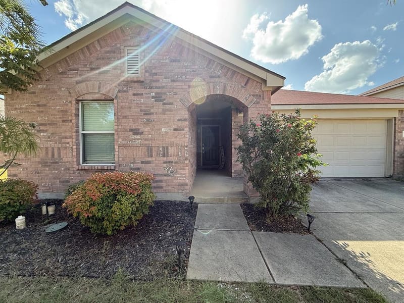 1331 Newton Drive, Cedar Hill TX 75104