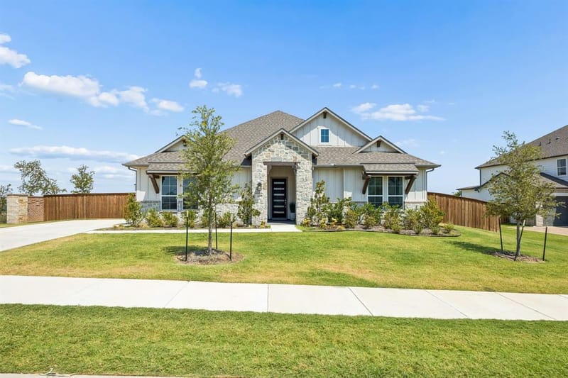 805 Feathergrass Court, Haslet TX 76052
