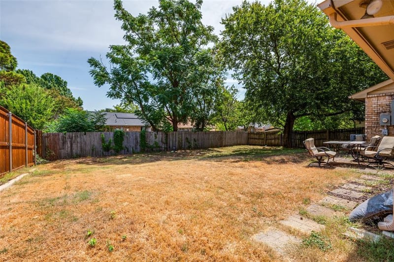 2602 Knoll Trail, Euless TX 76039 - Photo 21