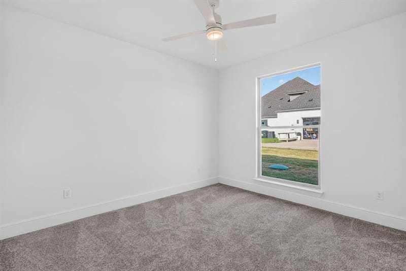 129 Heritage Springs Drive, Weatherford TX 76087 - Photo 32