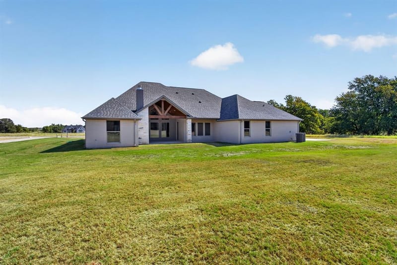 129 Heritage Springs Drive, Weatherford TX 76087 - Photo 39