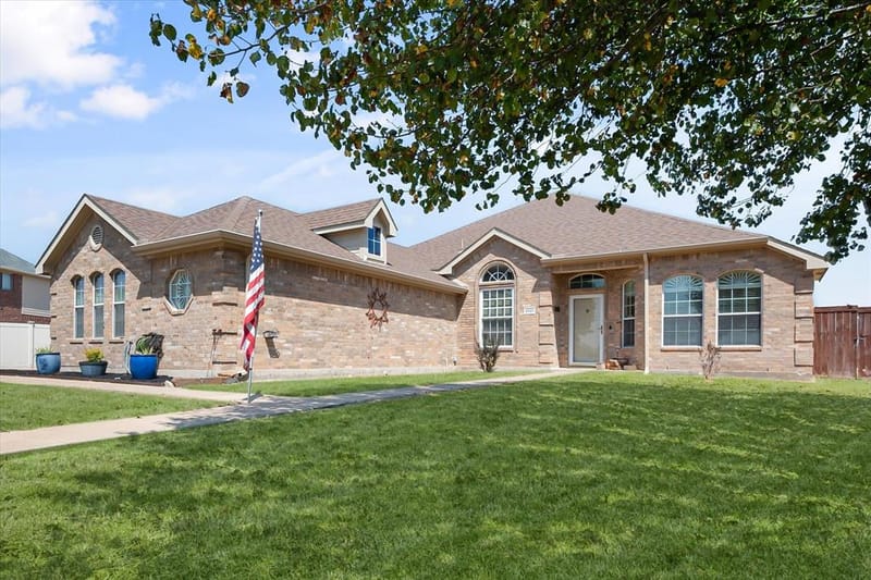 8821 Mallory Court, Waxahachie TX 76065 - Photo 24