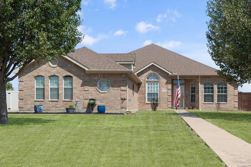 8821 Mallory Court, Waxahachie TX 76065 - Photo 11