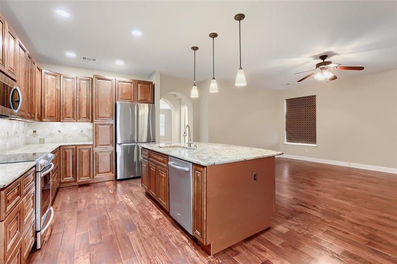 316 Shady Timbers Lane, Murphy TX 75094 - Photo 10