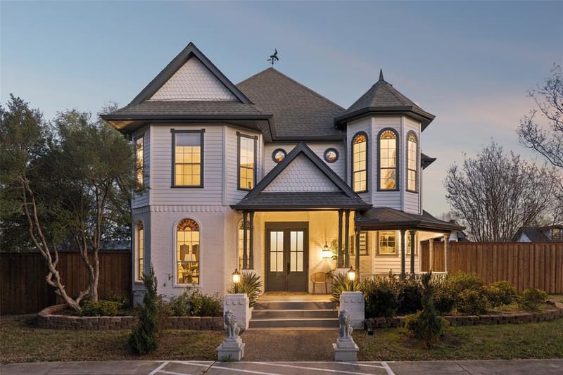 3706 Castle Drive, Rowlett TX 75089 - Photo 2