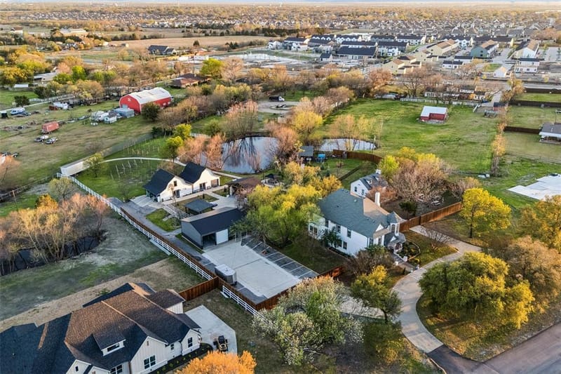 3706 Castle Drive, Rowlett TX 75089