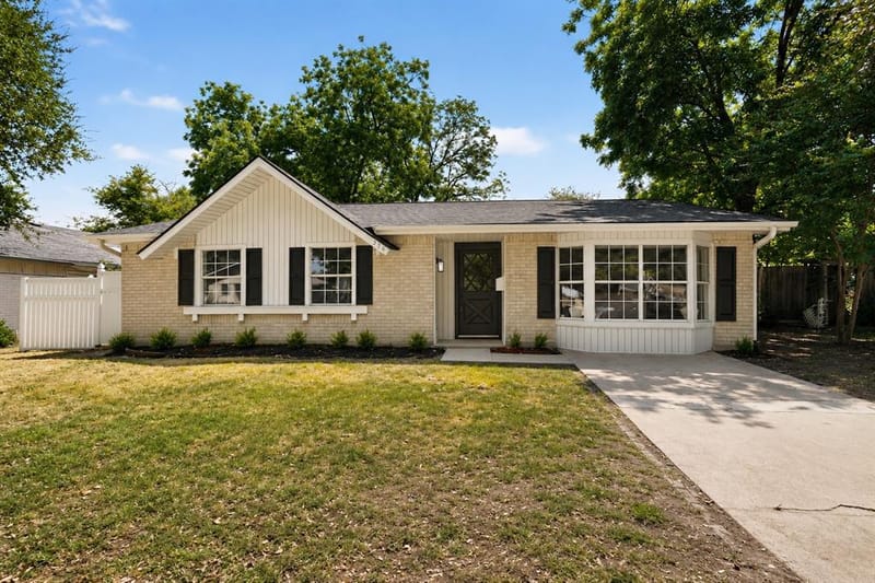 516 Clover Lane, Garland TX 75043