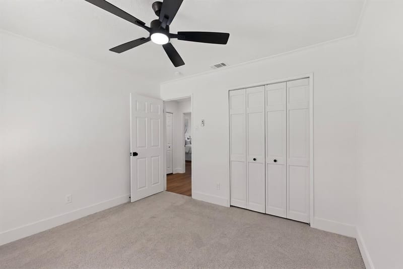 516 Clover Lane, Garland TX 75043 - Photo 21