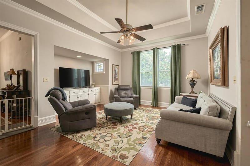 605 S Bond Street, Whitewright TX 75491 - Photo 10