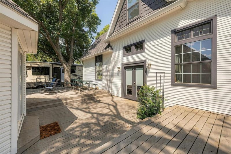 605 S Bond Street, Whitewright TX 75491 - Photo 33