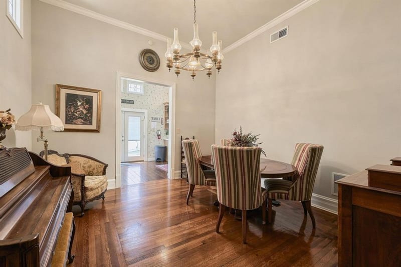 605 S Bond Street, Whitewright TX 75491 - Photo 11