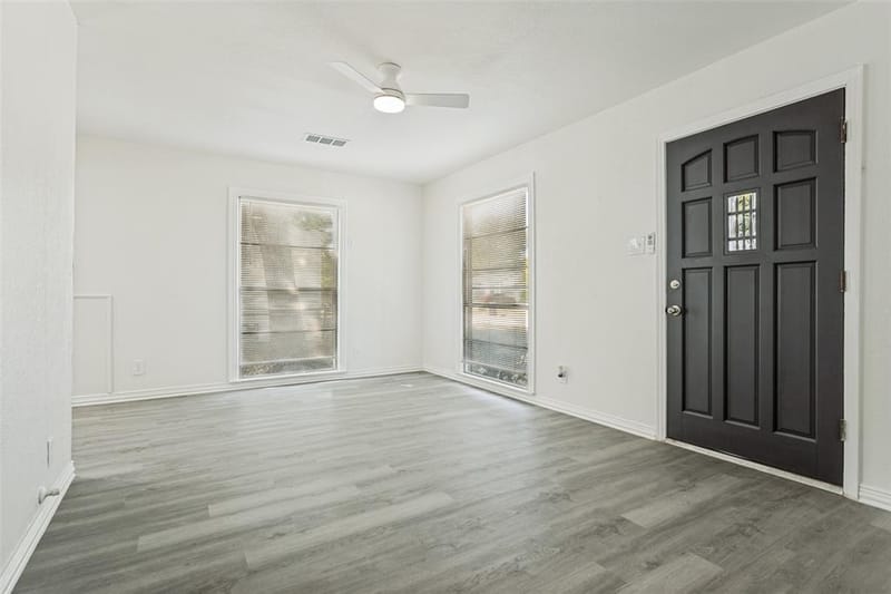 8522 Del Monte Drive, Dallas TX 75217 - Photo 3
