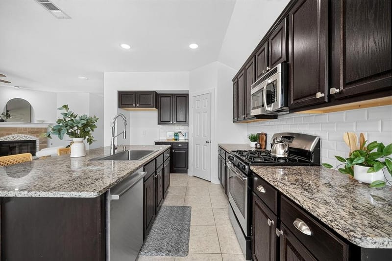 605 Stableford Street, Celina TX 75009 - Photo 13