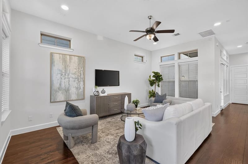 5451 Ashby Grove Street, Dallas TX 75209 - Photo 6
