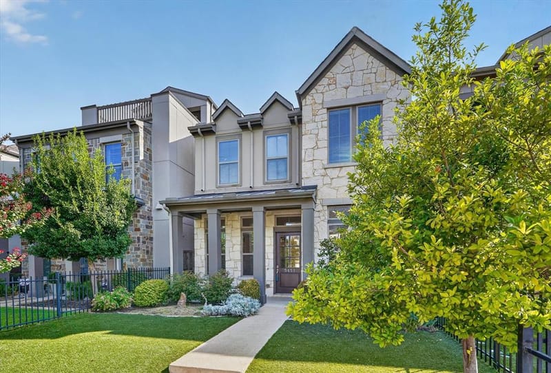 5451 Ashby Grove Street, Dallas TX 75209 - Photo 29