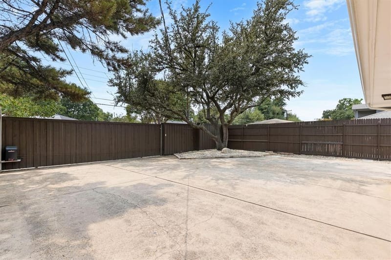 4446 Thunder Road, Dallas TX 75244 - Photo 29