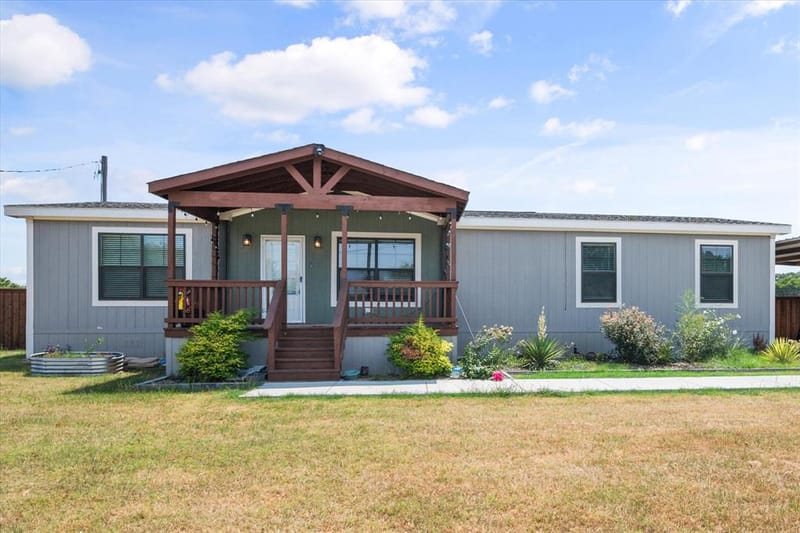 1708 County Road 706, Joshua TX 76058