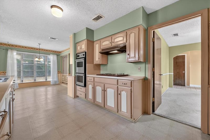 1617 Bent Oak Drive, Bedford TX 76021 - Photo 6