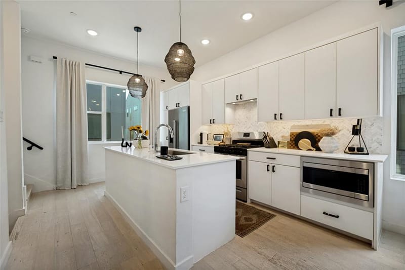 427 W 10th Street # 601, Dallas TX 75208 - Photo 16