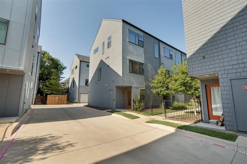 427 W 10th Street # 601, Dallas TX 75208