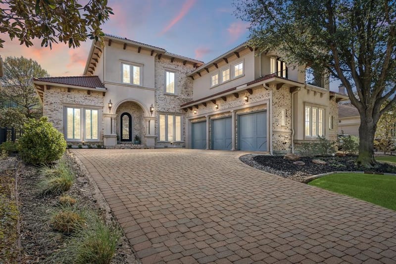 4739 Byron Circle, Irving TX 75038