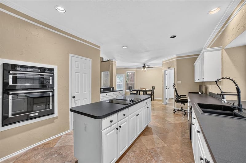 5002 Petersburg Drive, Rowlett TX 75088 - Photo 10