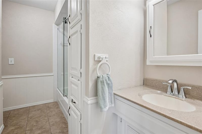 1105 Wood Creek Circle, Flower Mound TX 75028 - Photo 15