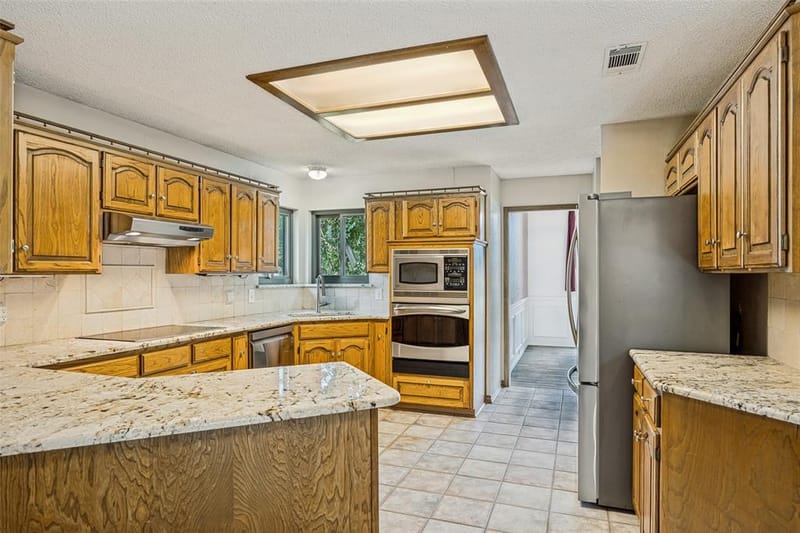 705 Michelle Place, Coppell TX 75019 - Photo 6
