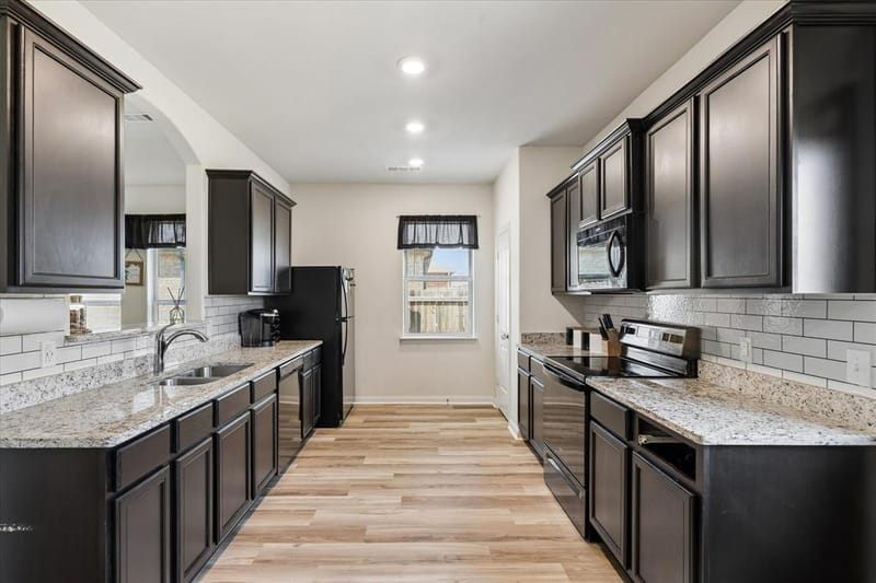 3008 Watercrest Drive, Sanger TX 76266 - Photo 8