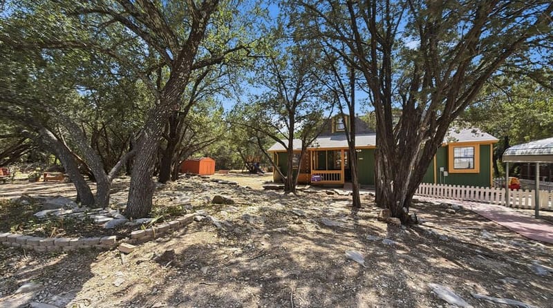5716 San Jacinto Drive, Granbury TX 76048