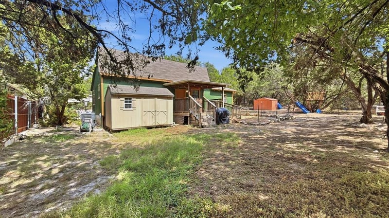 5716 San Jacinto Drive, Granbury TX 76048 - Photo 9