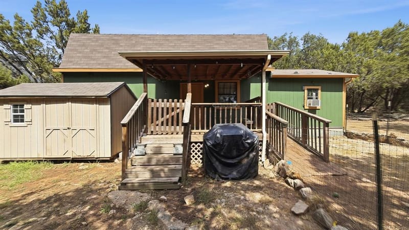 5716 San Jacinto Drive, Granbury TX 76048 - Photo 10
