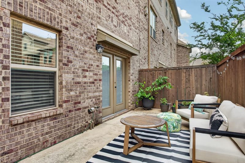 2667 Nottingham Drive, Lewisville TX 75067 - Photo 9