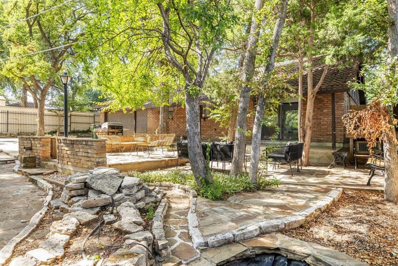 1100 Wayland Drive, Arlington TX 76012 - Photo 25