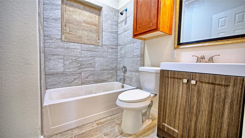 307 Fannin Street, Nocona TX 76255 - Photo 7