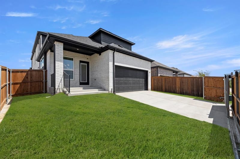 8100 Caprock Trail, Rowlett TX 75089 - Photo 27