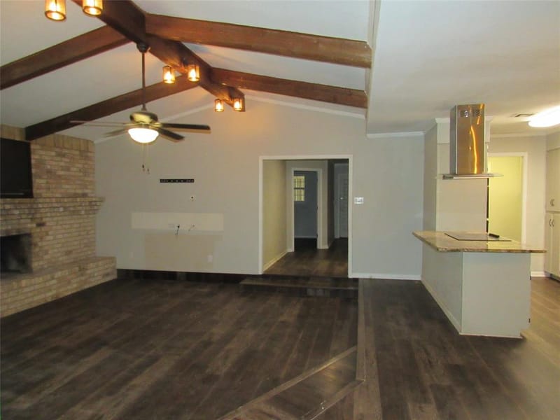 208 Opal Street, Hewitt TX 76643 - Photo 6