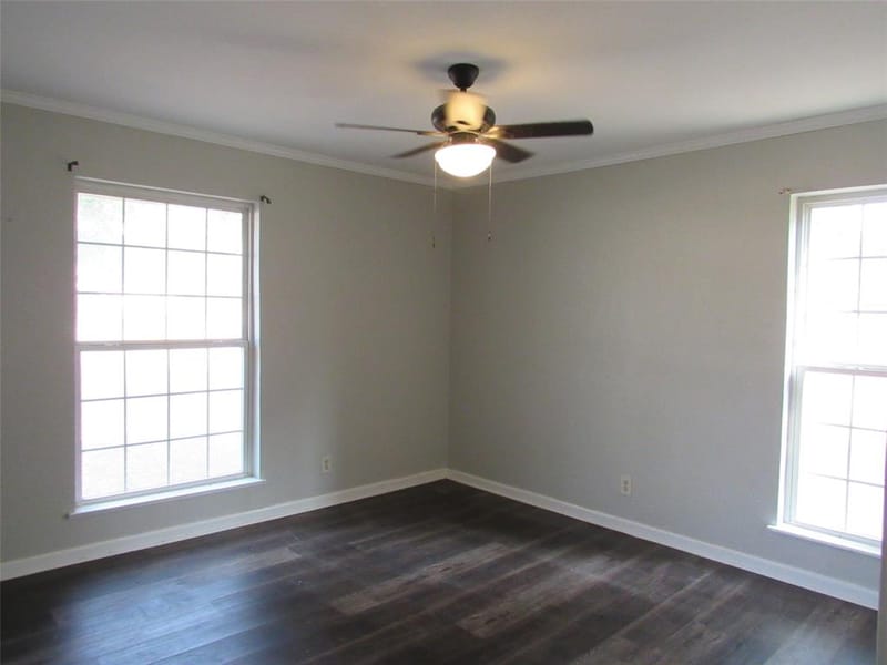 208 Opal Street, Hewitt TX 76643 - Photo 13