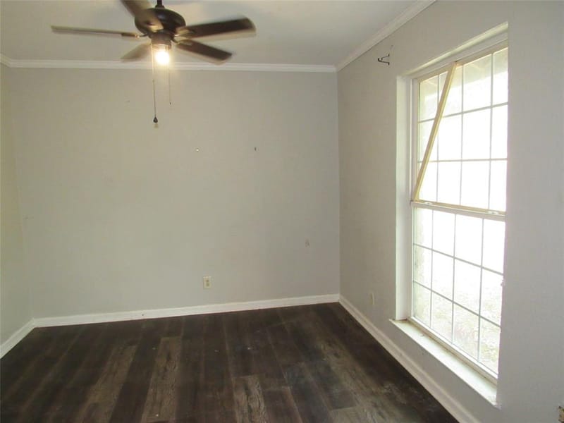 208 Opal Street, Hewitt TX 76643 - Photo 16