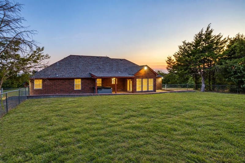 171 Chestnut Road, Whitewright TX 75491 - Photo 25