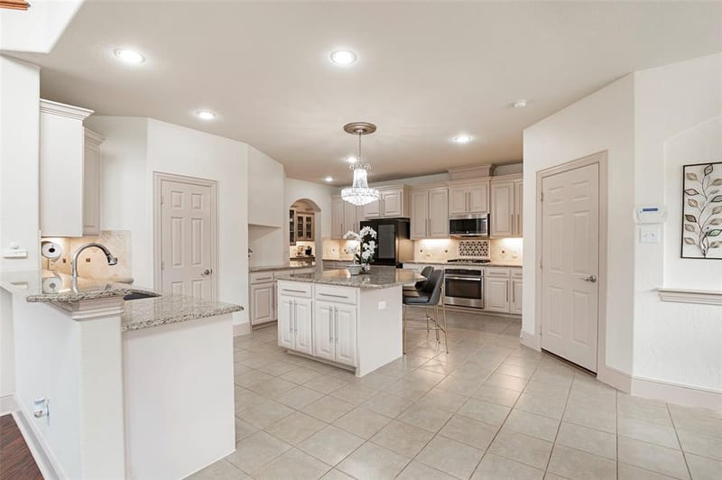 1658 Coldstone Drive, Frisco TX 75034 - Photo 7