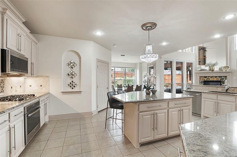 1658 Coldstone Drive, Frisco TX 75034 - Photo 11