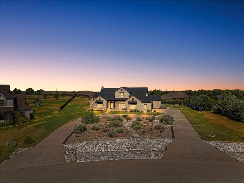 12516 Bella Vita Drive, Fort Worth TX 76126
