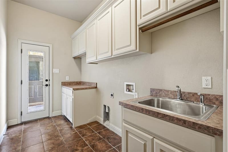 6808 Nine Mile Bridge Road, Fort Worth TX 76135 - Photo 26