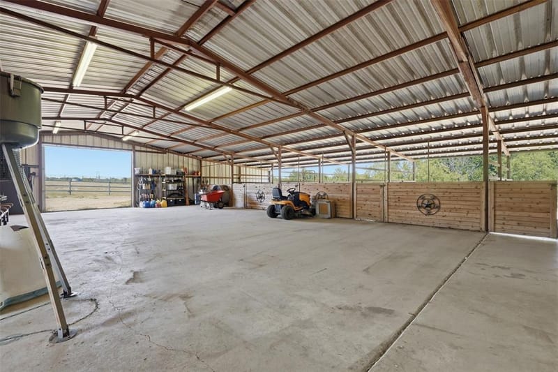 6808 Nine Mile Bridge Road, Fort Worth TX 76135 - Photo 36
