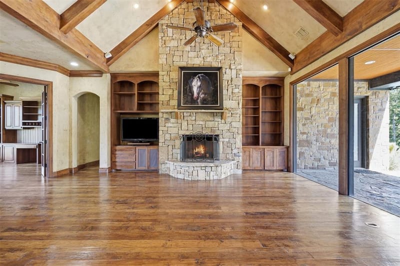 6808 Nine Mile Bridge Road, Fort Worth TX 76135 - Photo 8
