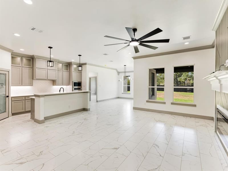 716 E Jefferson Street, Waxahachie TX 75165 - Photo 5