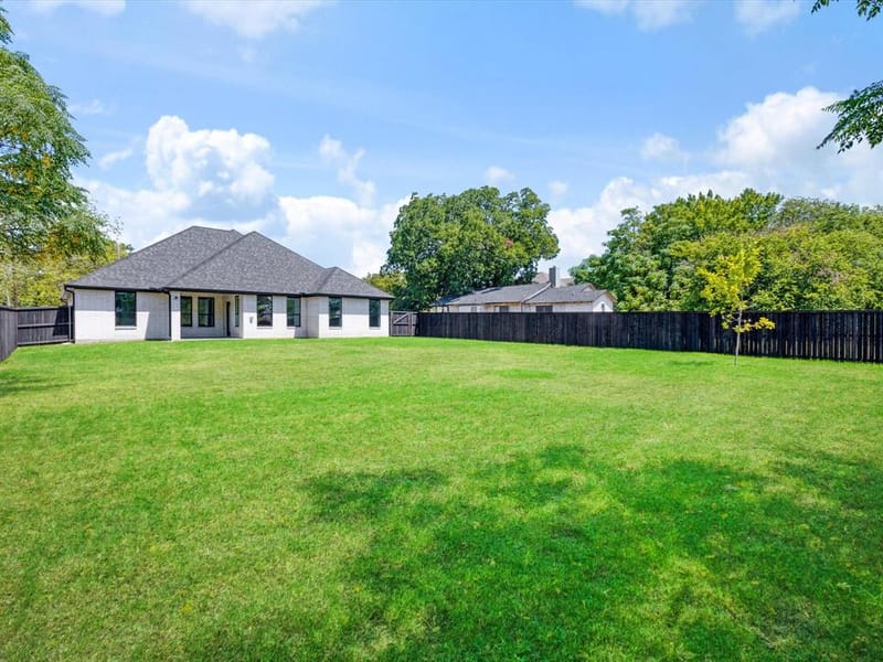 716 E Jefferson Street, Waxahachie TX 75165 - Photo 19